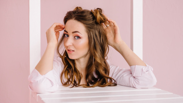 白髪より気になる 男が密かに ナシ 認定している40代女性の残念ヘア6選 Antenna アンテナ