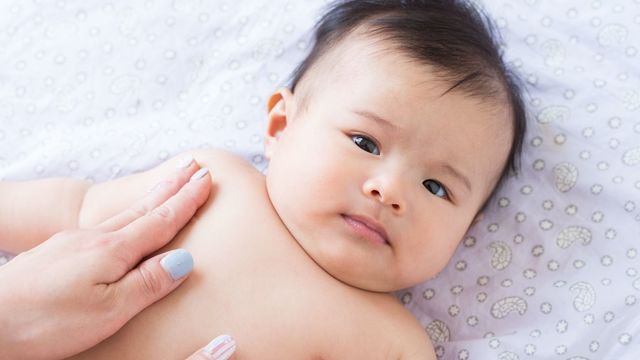 赤ちゃんのほっぺが赤いのは病気 対策を知りたい 医師監修 Antenna アンテナ