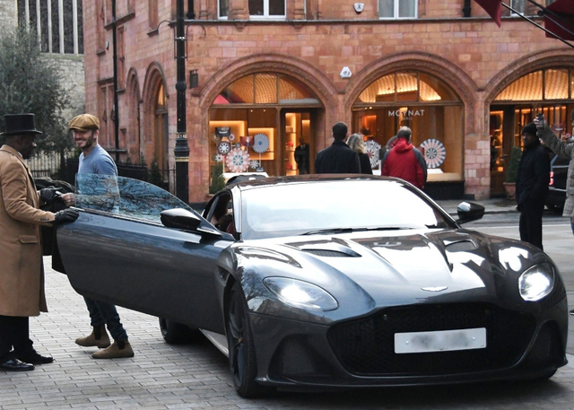 ベッカムの新愛車は アストンマーティン のすごいヤツ Antenna アンテナ