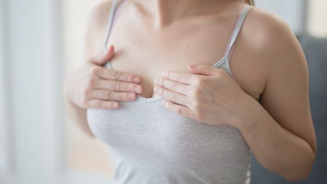 てっぺんも見たい 男が 胸の谷間を見て 密かにしたくなるコト4つ 文 塚田牧夫 Ananweb マガジンハウス Antenna アンテナ