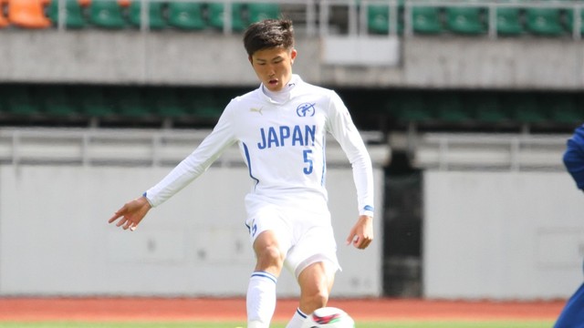 Mom1329 日本高校選抜mf澤田篤樹 流通経済大柏3年 進路未定の注目mfがsbでも高い能力示す Antenna アンテナ