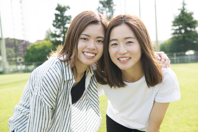 なでしこ 長谷川唯と清水梨紗の本音 かわいいと言われるのは 写真 黒川ひろみ 文 伊藤順子 Ananweb マガジンハウス Antenna アンテナ