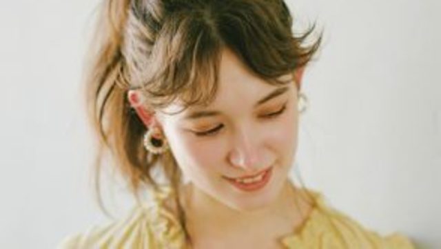 ウェットで涼しげに 前髪がぱっくり割れた時の簡単ヘアアレンジ Antenna アンテナ