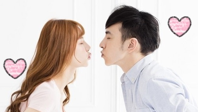 ちょっと意外かも 男性が彼女からキスされたいタイミング5つ Antenna アンテナ