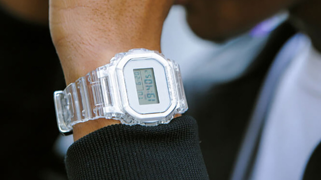 パリで見かけた 透明gショック この仕掛け人がビームスをジャック中 Antenna アンテナ