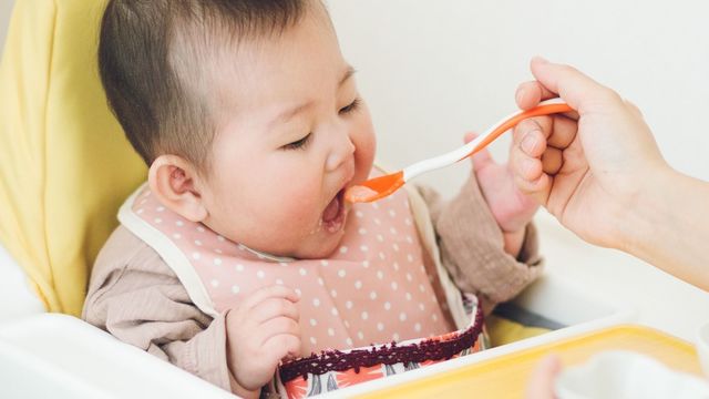 離乳食の量が気になる ちょうどいい量ってどのくらい Antenna アンテナ