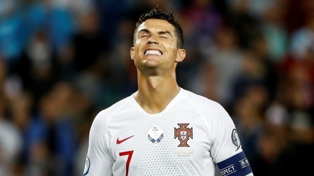 この髪型 どこかで C ロナウド 新ヘアスタイル公開 ファン大興奮 マンu時代を彷彿 Antenna アンテナ