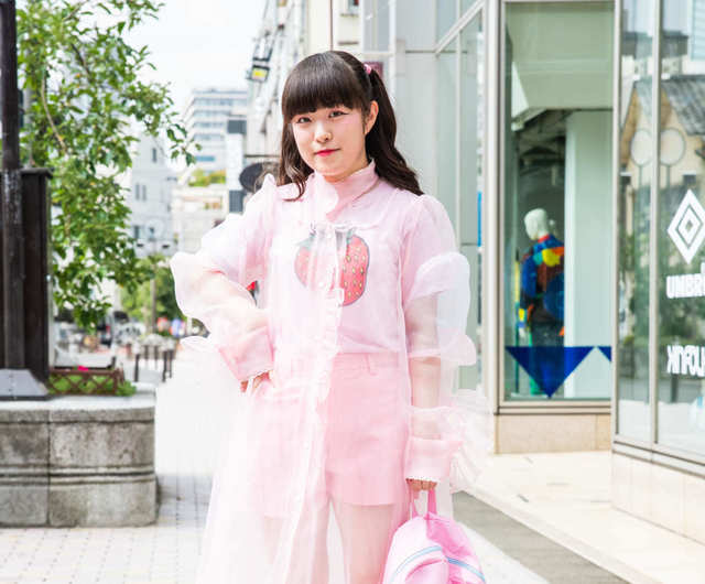 Today S Mersnap オールピンクで女子力満点のコーデに Antenna アンテナ