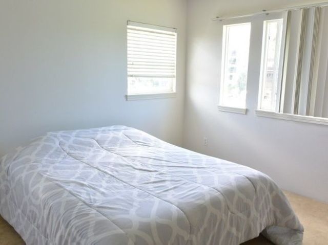 お掃除しても気になる寝室の臭い対策 前編 臭いの正体発見と掃除方法 Antenna アンテナ