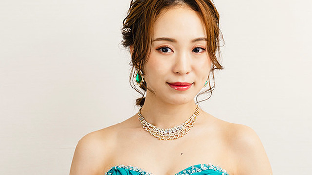 プロ直伝 アリエル風ヘアアレンジ 前髪くるりんぱ ゆるハーフアップで こなれた印象のプリンセスヘアに Antenna アンテナ