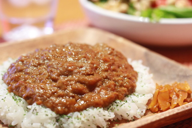 1位のレトルトカレーは 店で出したら繁盛する味 輸入食品店 ジュピター で見つけた 業務用エスニックカレー ランキング Antenna アンテナ