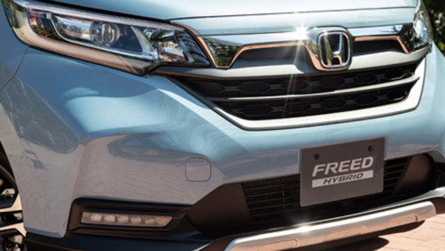 さりげなく3ナンバー化 地上高アップ 新型フィットクロスターは 隠れた本格派 だった Antenna アンテナ