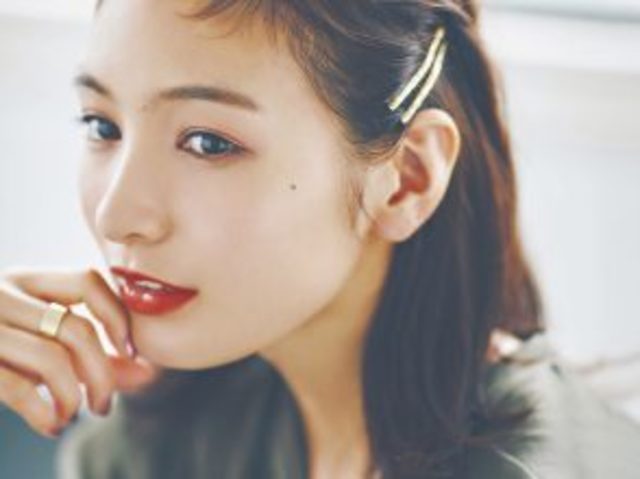 2分で出来る簡単ヘアアレンジ ハンサムな辛口オールバック Antenna アンテナ