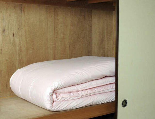 ニトリやikeaのグッズを使った布団の収納術 Antenna アンテナ