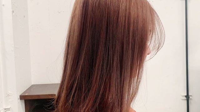 ルシードエル ミルクジャムヘアカラーで綺麗な暗めヘアカラーに セルフなのに2色使いで美容室帰りの髪に 美的クラブ通信 Antenna アンテナ