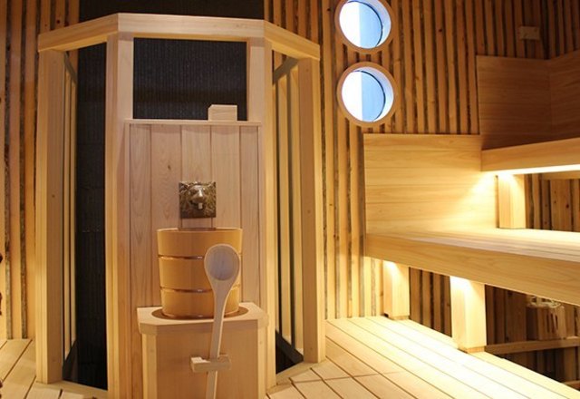 サウナー歓喜の水風呂4種 関東最大級のサウナ施設 かるまる池袋 のここがすごい Antenna アンテナ