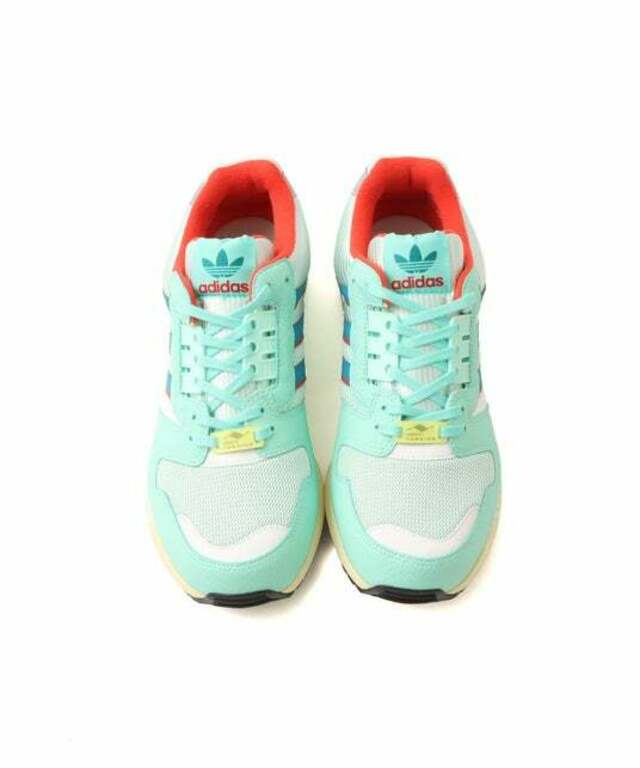atmos」と「adidas Originals」の名作別注シリーズ”ZX 8000 G