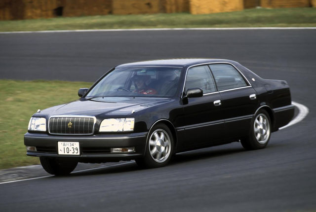 直管マフラー 接地系シャコタン ド派手エアロ イジられまくった ヤンキー 人気爆裂のクルマ４選 Antenna アンテナ