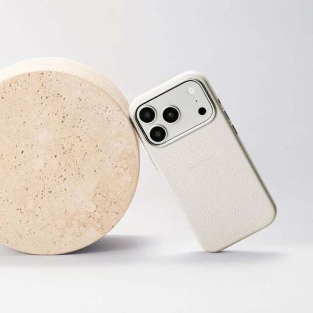 objcts.io】新型18シリーズ対応のiPhoneケース・スマホショルダーを9月