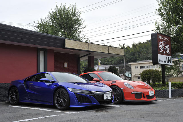 規模のデカい ファミレストーク と考えれば敷居も下がる クルマ好きが集う オフ会 では何が行われるのか Antenna アンテナ 規模のデカい ファミレストーク と考えれば敷居も下がる クルマ好きが集う オフ会 では何が行われるのか Antenna アンテナ