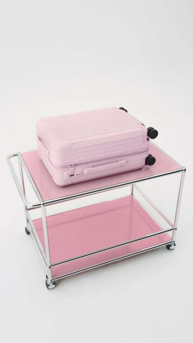 RIMOWA】スーツケースとアクセサリーにシーズン限定の新色「バレリーナ