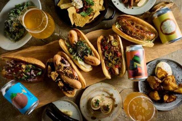 渋谷道玄坂交差点にこだわりのクラフトビール＆ソーセージが楽しめる