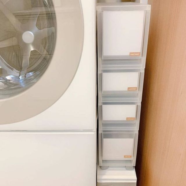 洗濯機横の隙間を生かした収納術。スペースを有効活用するアイデアを紹介 | antenna*[アンテナ]