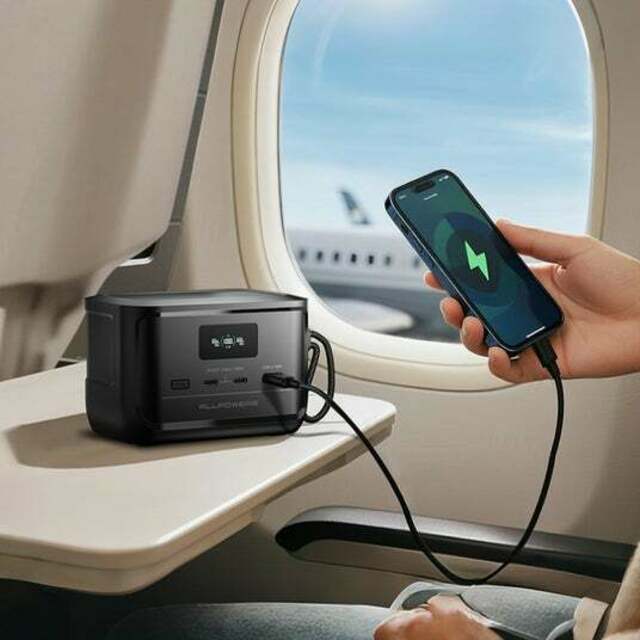 100W ポータブル電源　機内持ち込み可 Amazon.co.jp: Jackery Explorer 100 Plus 31000mAh モバイル
